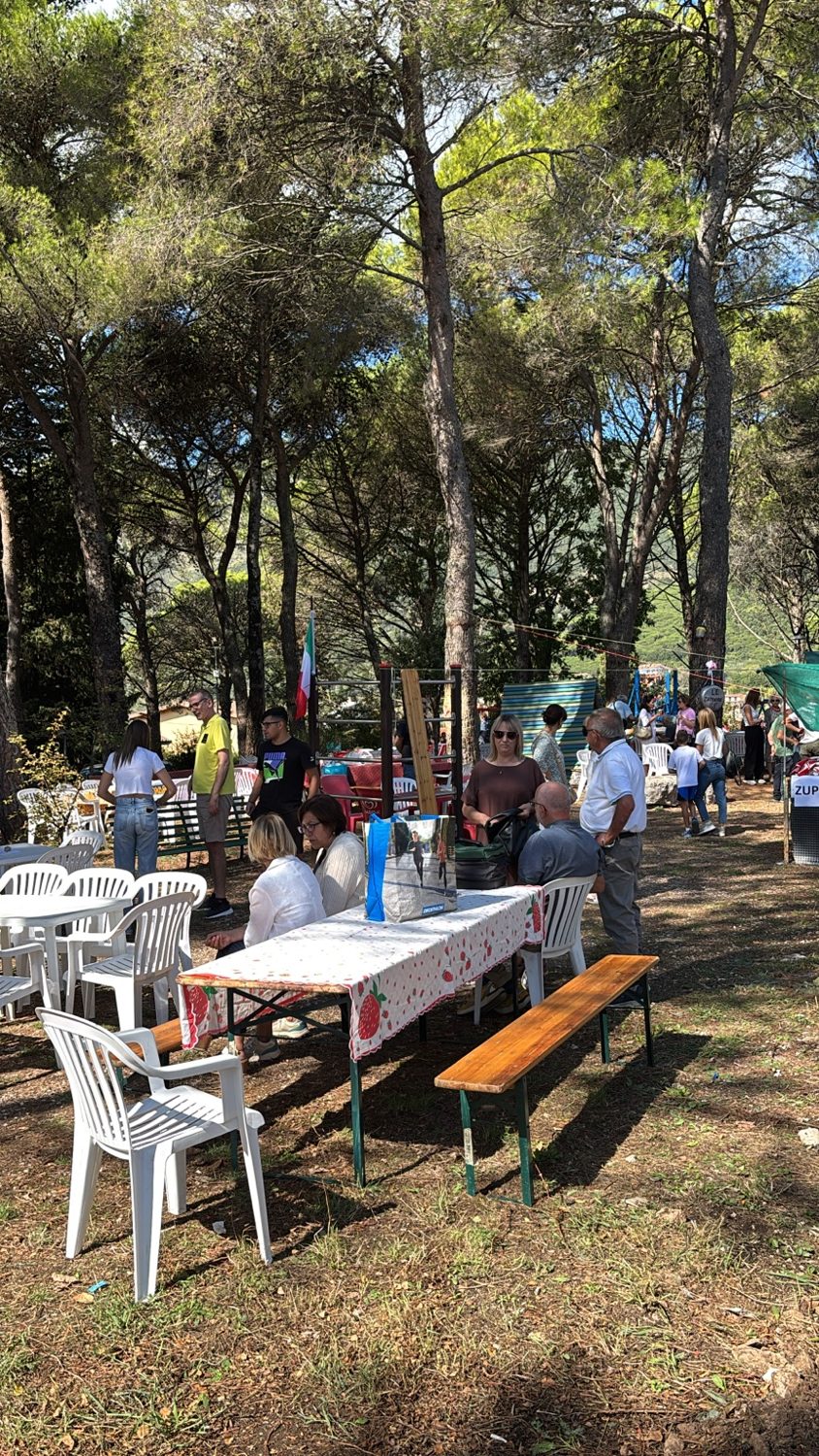 Le parole incontrano il verde e la vita della comunità.
